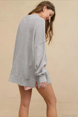 Crew Neck Solid Minimalist Relaxed Sweatshirt