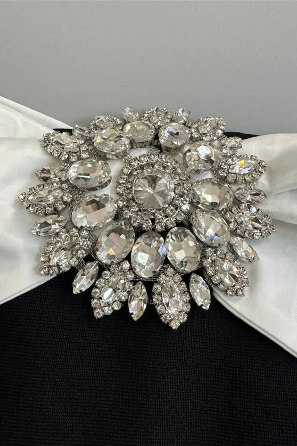 Elegant Sequin Sexy Off-the-Shoulder Wedding Dress