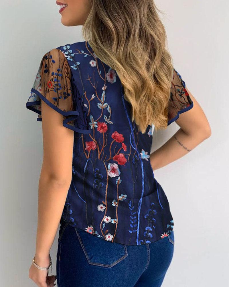 Shirts & Tops