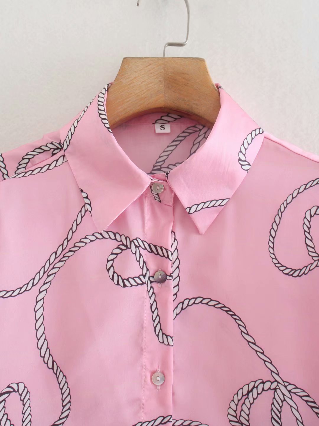 Shirts & Tops