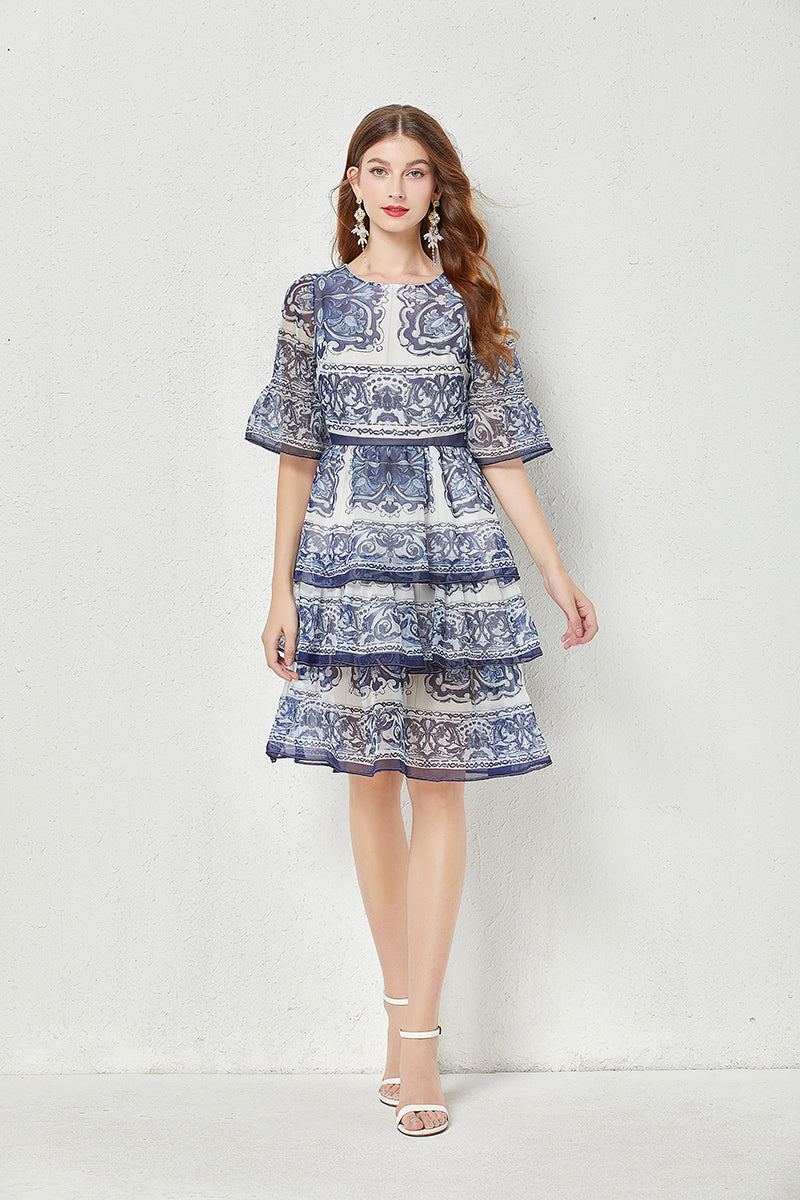 High End Blue White Porcelain Printed Horn Sleeve 3 Layer Cake Dress Silk Large Pendulum Dress
