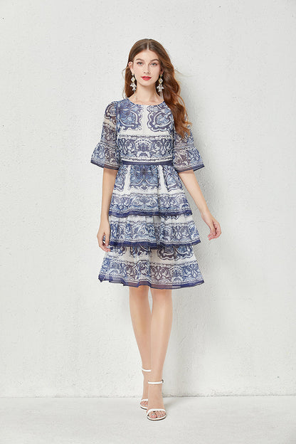 High End Blue White Porcelain Printed Horn Sleeve 3 Layer Cake Dress Silk Large Pendulum Dress