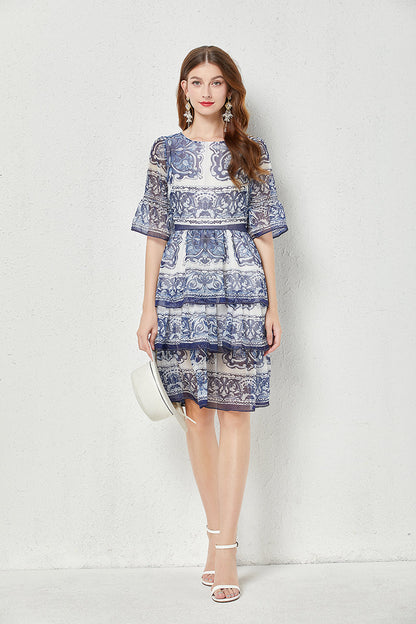 High End Blue White Porcelain Printed Horn Sleeve 3 Layer Cake Dress Silk Large Pendulum Dress