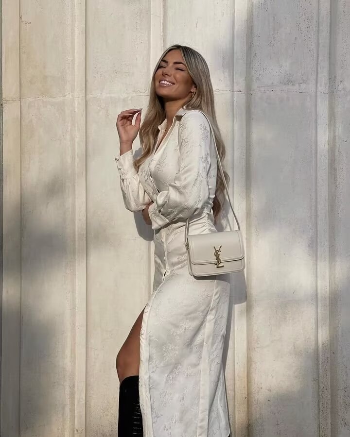 Simple V neck Jacquard Drawstring Dress