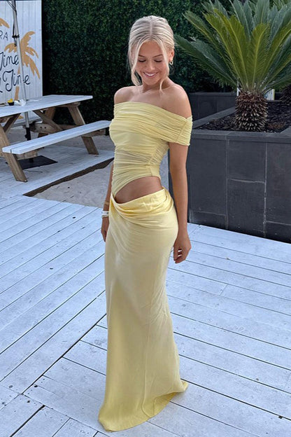 Off-the-Shoulder Ruched Tulle Paneled Cutout Maxi Dress