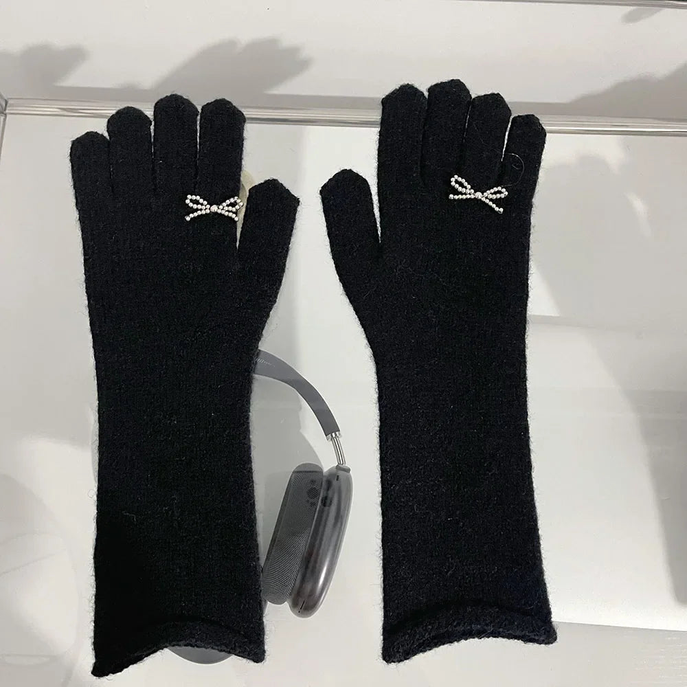 Vintage Red Wool Rabbit Full Finger Mittens For Winter Warmth Black / One Size Gloves-L