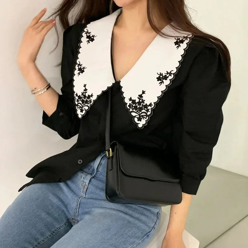 Floral Embroidery Half Sleeve White Vintage Blouse blouse-250126