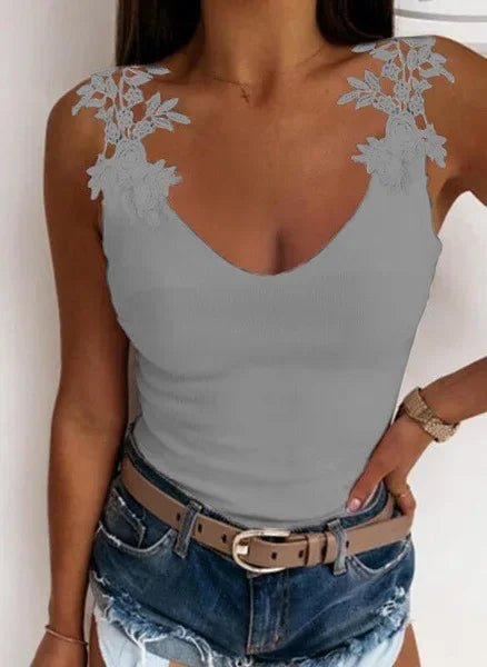 Hollow Lace Petal V-Neck Oversize Casual Slim Fit Tank Top croptop-250126