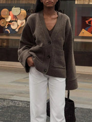 Classic Solid Pocket V-Neck Single-Breasted Cardigan Brown / S cardiagn-250126