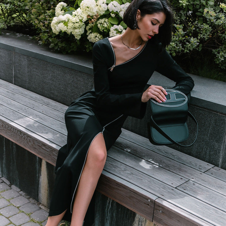 Early Shoulder Design Zipper Slit Black Hip Bag Dress
