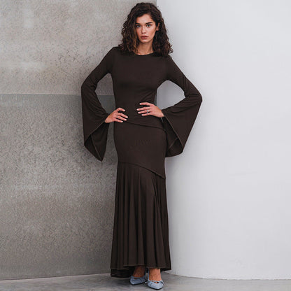 Solid Color Bell Sleeve Waist Tight Elegant Fishtail Dress