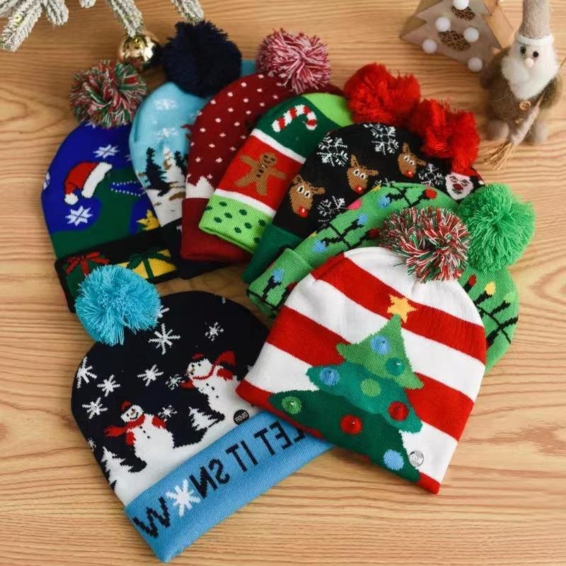 LED Light Up Knit Christmas Hat