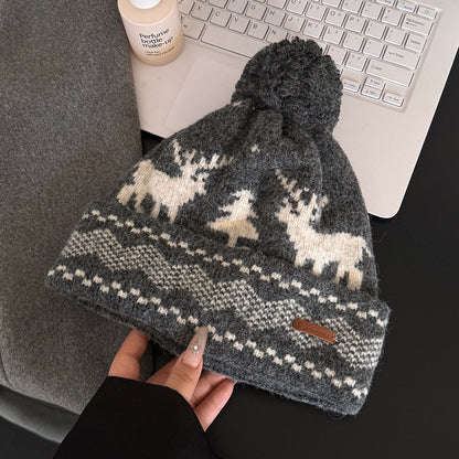 Vintage Reindeer Jacquard Beanie Christmas Hat