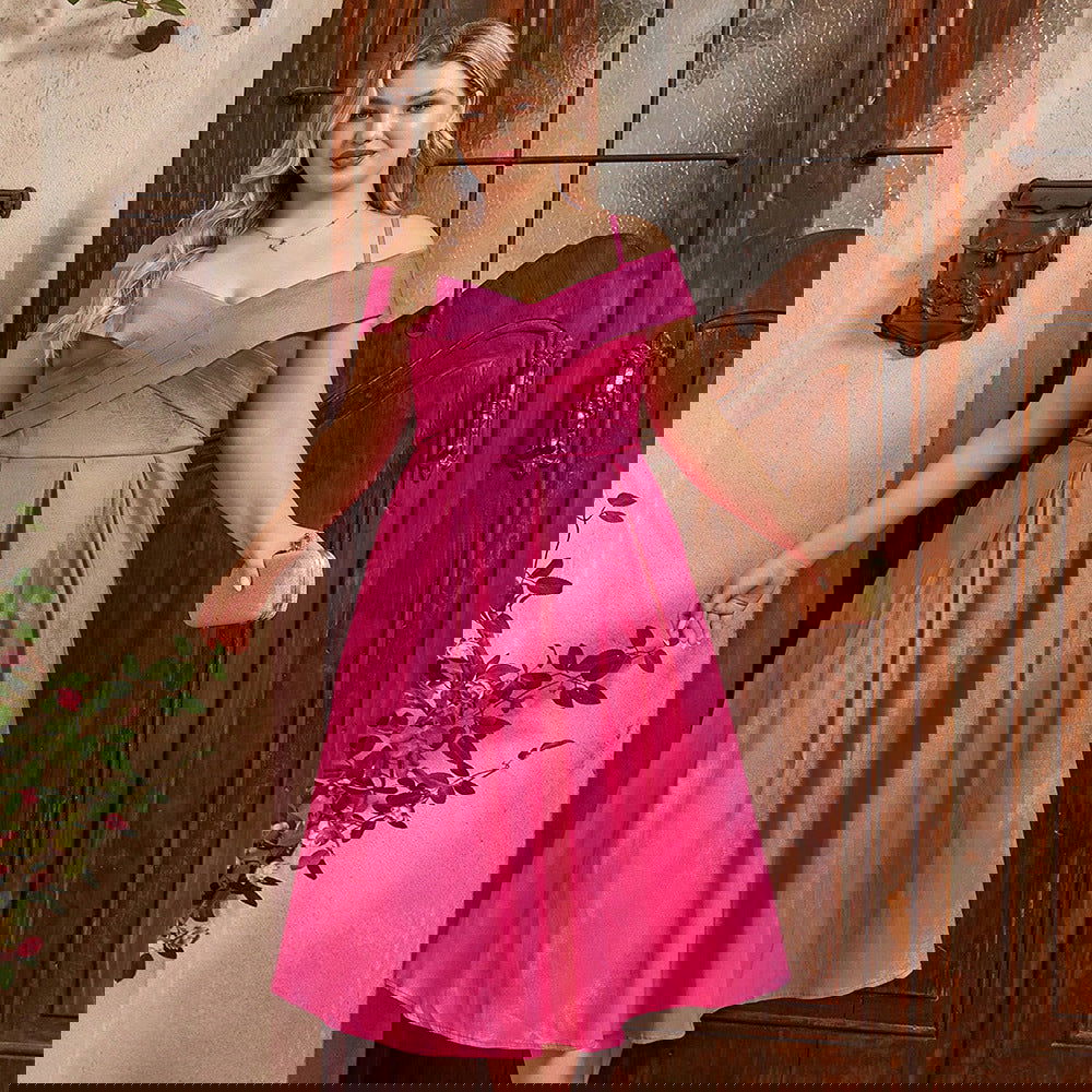 Plus Size Plump Girls Cross Swing Vacation Dress