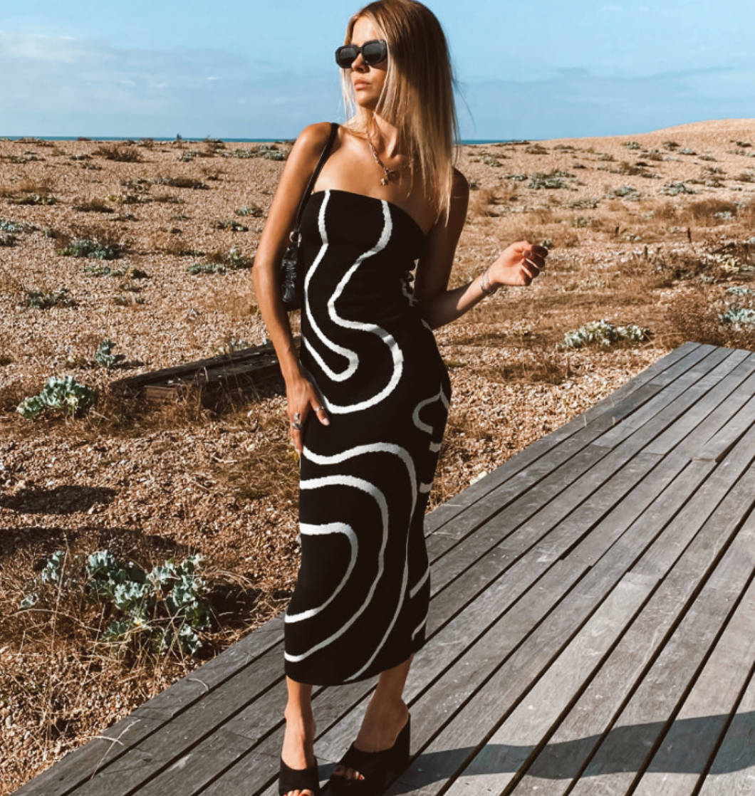 “Assiahâ€?bodycon bandeau dress