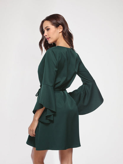 JuliaFashion - 2024 Sway Away Bell Sleeve Surplice Dress