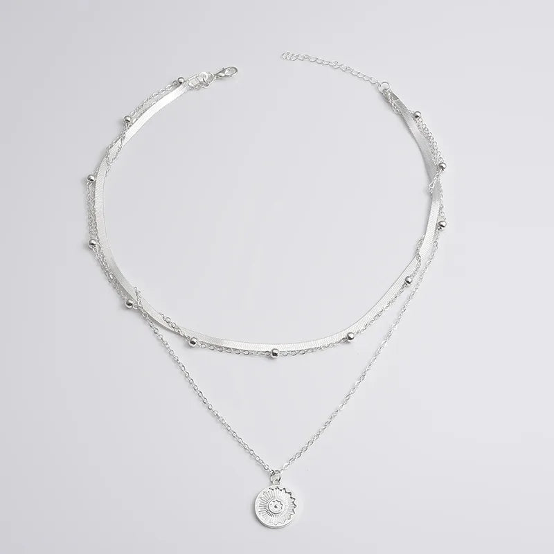 JuliaFashion-Exquisite Three-Layer Silver Round Necklace