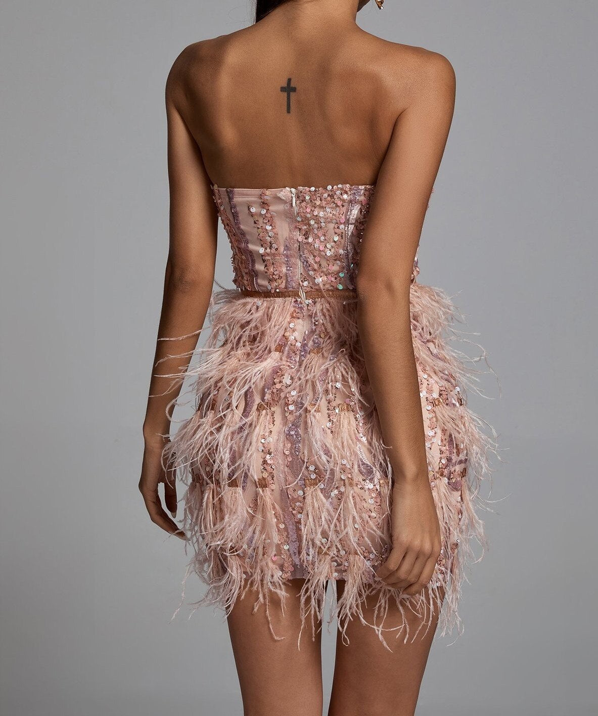 JuliaFashion - 2024 Sexy Backless Feathers Luxury Cocktail Party Dresses