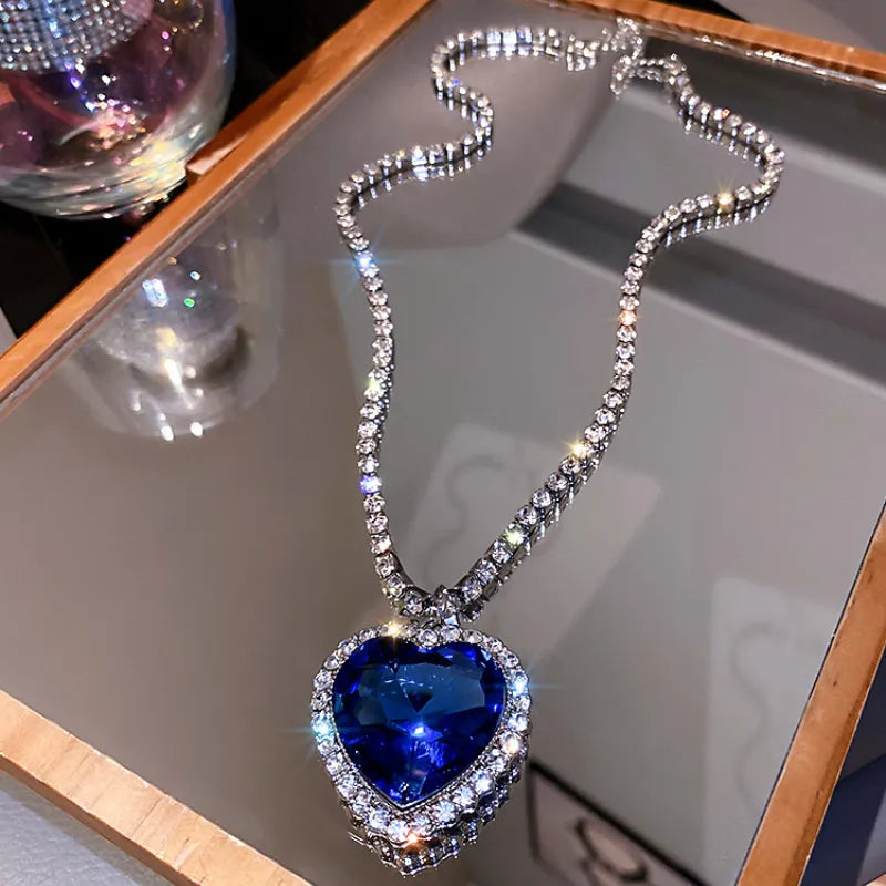 JuliaFashion-Blue Crystal Heart of Ocean Necklace