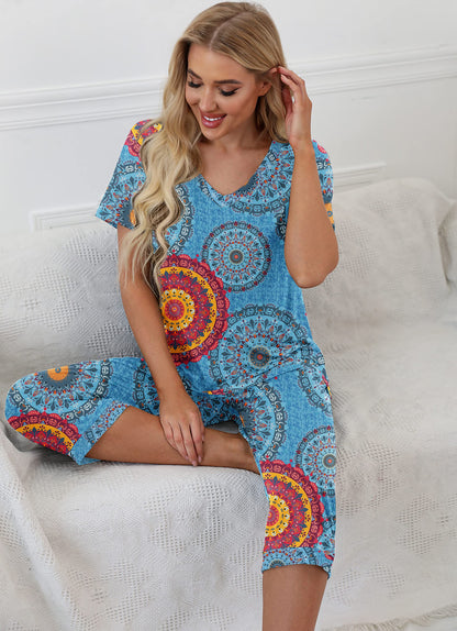 JuliaFashion - 2024 Short Sleeve V Neck T-shirt + Capri Pants Pajama Set